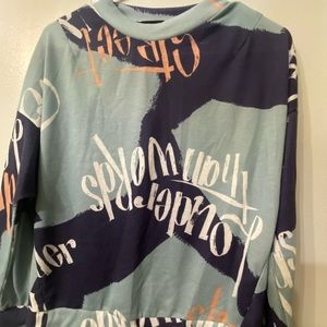 Zara Pullover in EUC